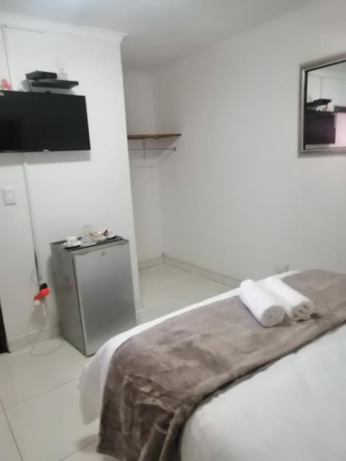 Niilo'S Guesthouse Рунду Экстерьер фото